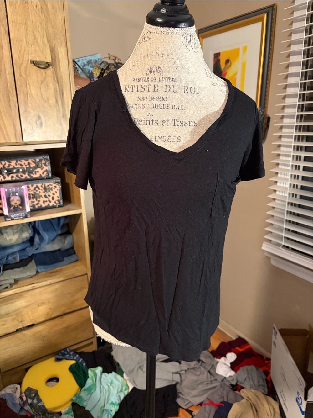 Black V-Neck Short Sleeve Tee - Classic Everyday Top- Medium